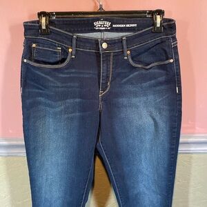 NWOT Signature by Levi Strauss Modern Skinny Jeans